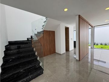 Casa En Venta Lomas De Angelópolis Parque Chiapas