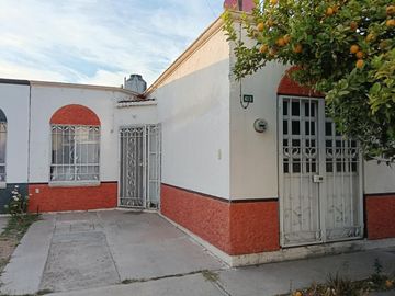 Casa de 1 planta en  Venta Arboledas de Paso Blanco