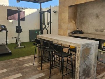 CASA EN VENTA CUMBRES CALLEJUELAS