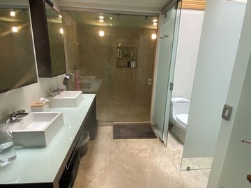 La mejor casa de Lomas del Pedregal !