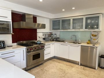 La mejor casa de Lomas del Pedregal !