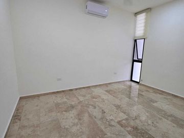 CASA EN VENTA  MONTES DE AME, MERIDA DE 4 REC