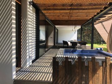 Hermosa Casa Contemporánea