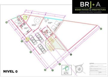Casa en venta en Avándaro dentro de fraccionamiento boscoso.