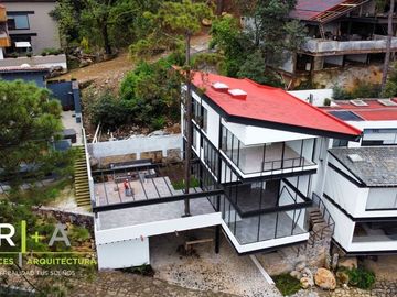 Casa en venta dentro de fraccionamiento con amenidades en Avándaro