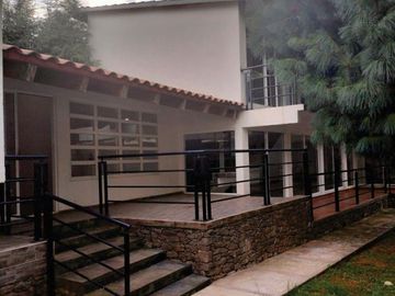 Casa para inversionista zona en expansión  en Valle  de Bravo.