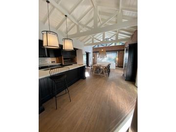 VENTA QUINCHO/ LOFT EN SIERRA DE LOS PADRES