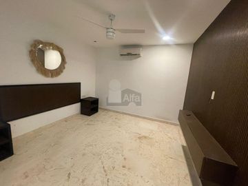 Villa en venta, Country Club Tulum, Akumal, Quintana Roo. Casa de Lujo en Villa