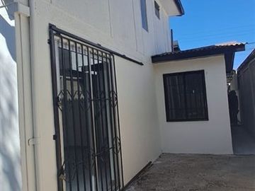 Casa en Venta en Calle Victoria altura del 0400