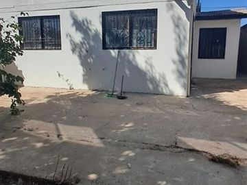 Casa en Venta en Calle Victoria altura del 0400