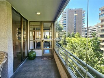 Departamento en Venta en Hermanos Cabot Venta Departamento 3D 2B Salita Terraza con vista inigualable Las Condes One Propiedades