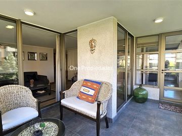 Departamento en Venta en Hermanos Cabot Venta Departamento 3D 2B Salita Terraza con vista inigualable Las Condes One Propiedades