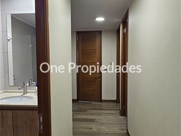Departamento en Venta en Hermanos Cabot Venta Departamento 3D 2B Salita Terraza con vista inigualable Las Condes One Propiedades