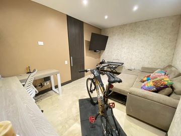 Venta Apartamento Oeste Cristales