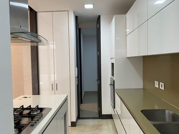 Venta Apartamento Oeste Cristales
