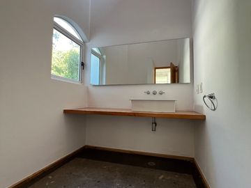 Casa en Venta en Club de Golf Los Encinos