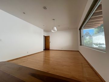 Casa en Venta en Club de Golf Los Encinos