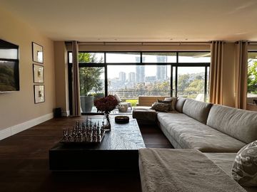 RENTA  BOSQUE REAL CON VISTA AL CAMPO DE GOLF CASA CON JARDIN