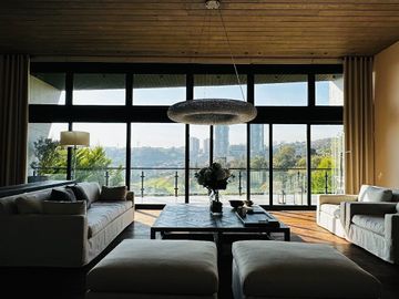 RENTA  BOSQUE REAL CON VISTA AL CAMPO DE GOLF CASA CON JARDIN