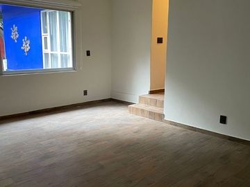 Renta o Venta  Casa lomas de Tecamachalco
