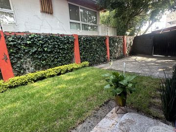 Renta o Venta  Casa lomas de Tecamachalco