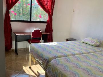 Se rentan habitaciones