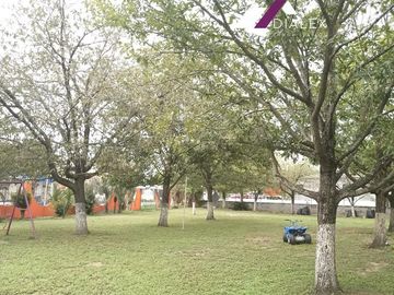 VENTA Quinta de 3,250 m2 -SAN JOSÉ CADEREYTA- 4 Recámaras con ALBERCA y PALAPA