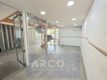 Local Comercial en Venta en Av las Torres 6297