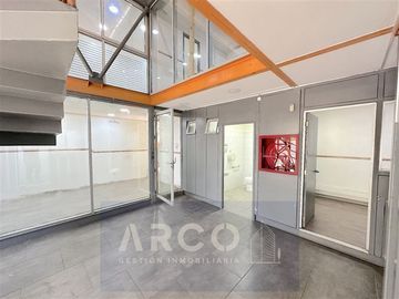 Local Comercial en Venta en Av las Torres 6297