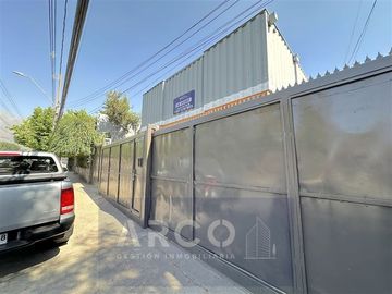 Local Comercial en Venta en Av las Torres 6297