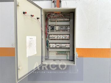 Local Comercial en Venta en Av las Torres 6297