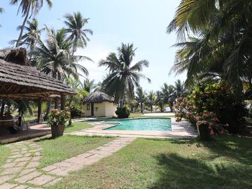 Exclusiva Residencia en Playa Azul, Michoacán – Un Paraíso Frente al Mar