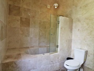 Exclusiva Residencia en Playa Azul, Michoacán – Un Paraíso Frente al Mar