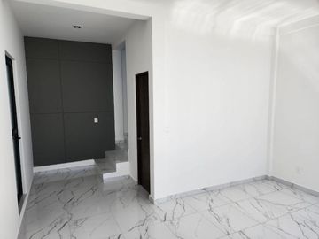 Hermosa casa en renta, en Vila Nuar
