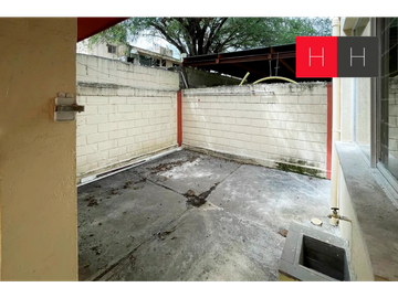 Casa en venta por el Tec de Monterrey, Col. Roma Sur