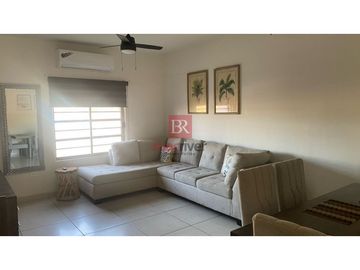 CASA EN VENTA EN COL. CALZADA RESIDENCIAL. CD. OBREGÓN, SONORA