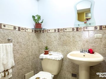 ¡Increíble Bajo de Precio ! - Venta Dpto. en Lince
