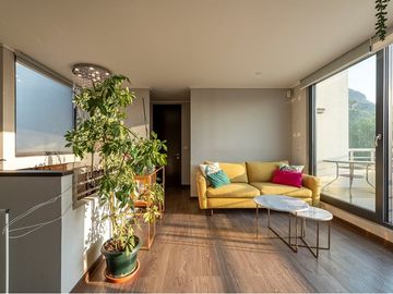 Amplia y acogedora casa, como nueva en Chamisero.