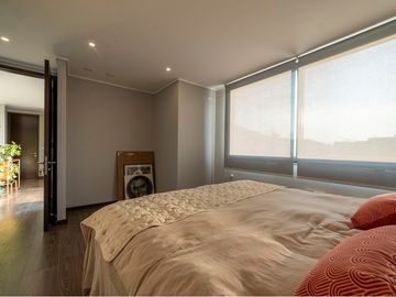 Amplia y acogedora casa, como nueva en Chamisero.