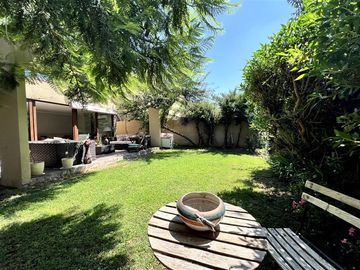 Casa en Venta en Los Libertadores con lo Pinto