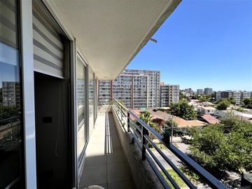 Departamento en Venta en Jose Pedro Alessandri con Grecia