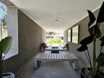 Departamento en Venta en Jose Pedro Alessandri con Grecia