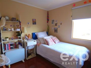 Casa en Venta en Altos del Parque Norte 8232