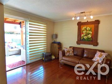 Casa en Venta en Altos del Parque Norte 8232