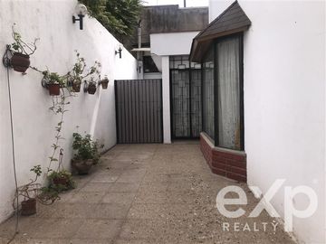 Casa en Venta en Sucre con Ricardo Layon