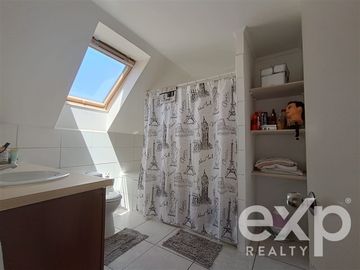Casa en Venta en Avenida Central /Santa Ines