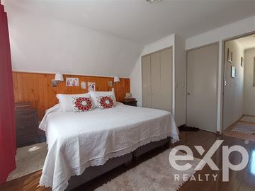 Casa en Venta en Avenida Central /Santa Ines