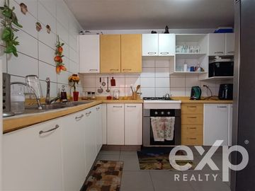 Casa en Venta en Avenida Central /Santa Ines