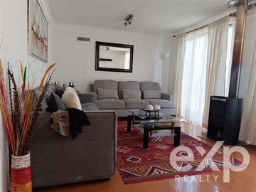 Casa en Venta en Avenida Central /Santa Ines