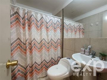 Casa en Venta en Avenida Central /Santa Ines